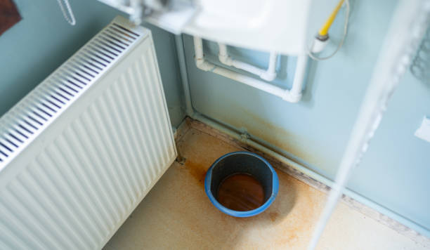 Best Emergency water damage restoration  in Saylorsburg, PA